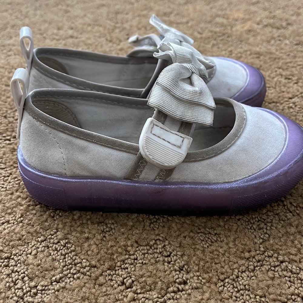 Used comfortable mini Melissa shoes